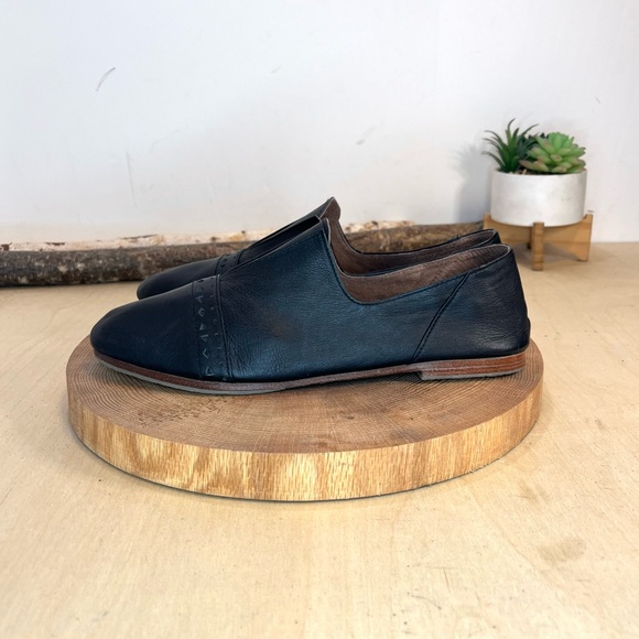 *Bali Elf | Black Leather Handmade Cap Toe Loafers Size 9.5 - Picture 6 of 16